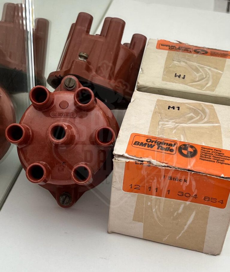 BMW Bosch distributor cap BMW Classic Parts